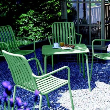 garden breeze tables and chairs